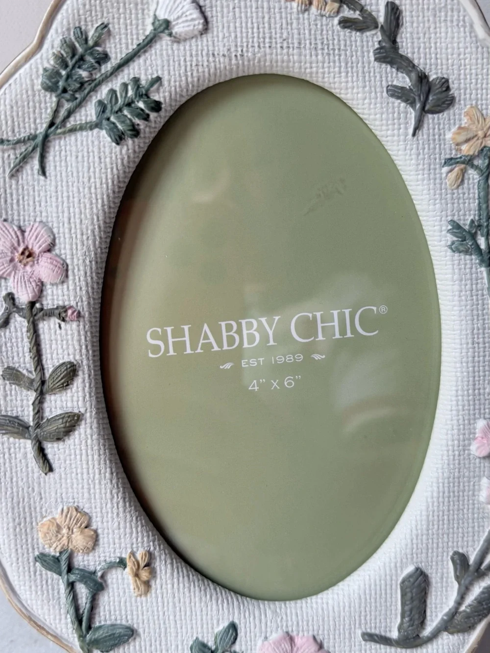 Shabby Chic White Embroidered Floral Oval Photo Frame